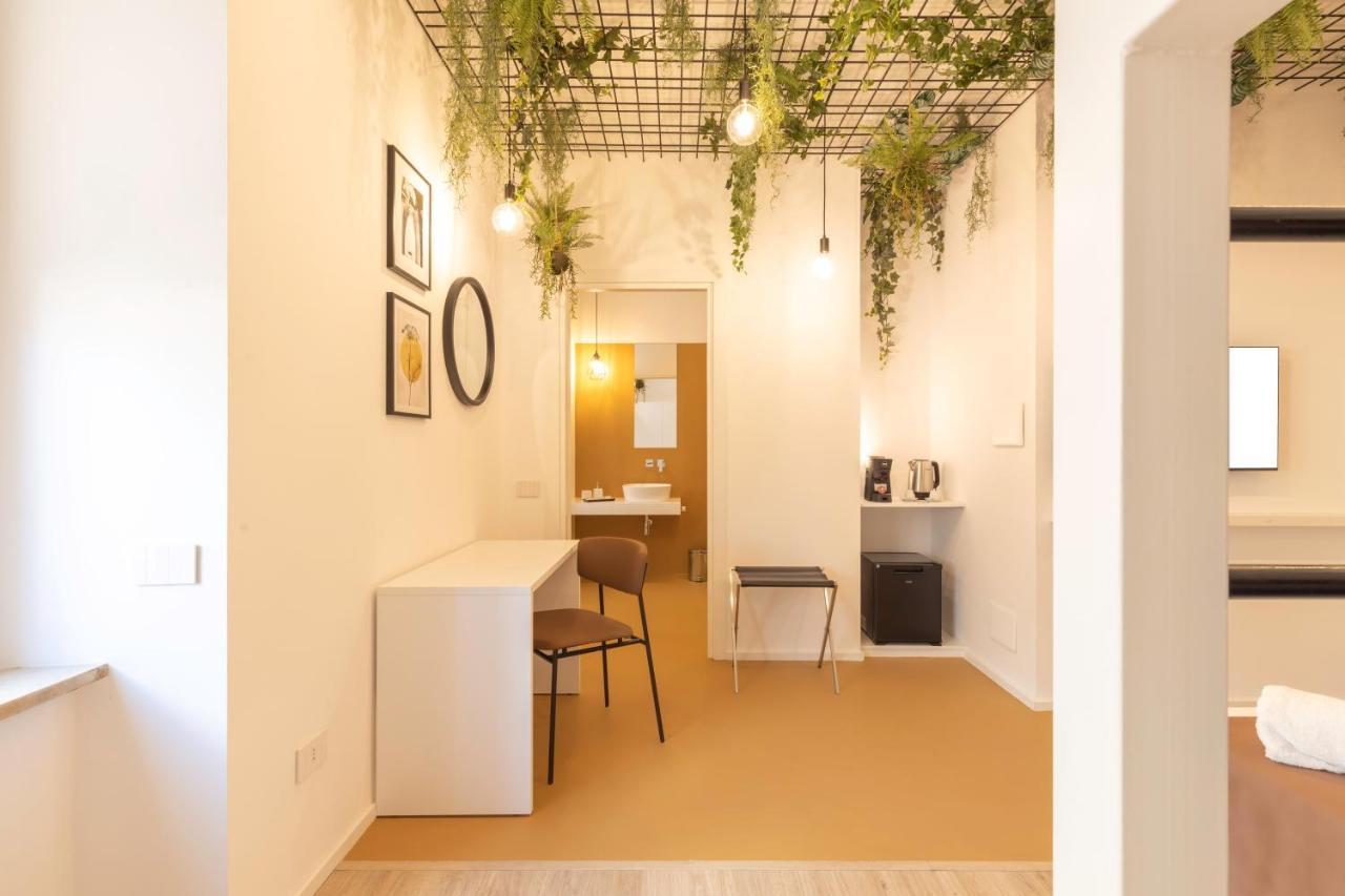 Metropolitan Rooms Cagliari Luaran gambar