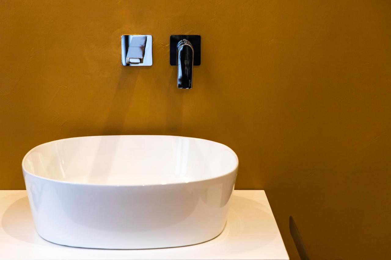 Metropolitan Rooms Cagliari Luaran gambar