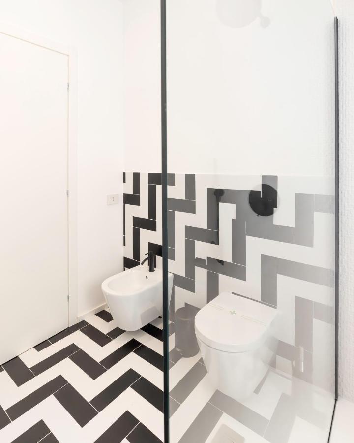 Metropolitan Rooms Cagliari Luaran gambar