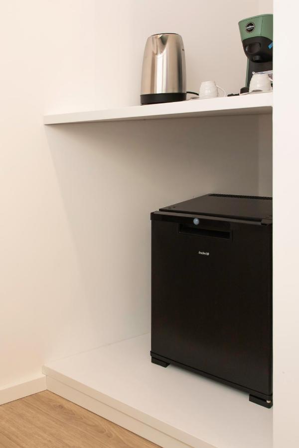 Metropolitan Rooms Cagliari Luaran gambar