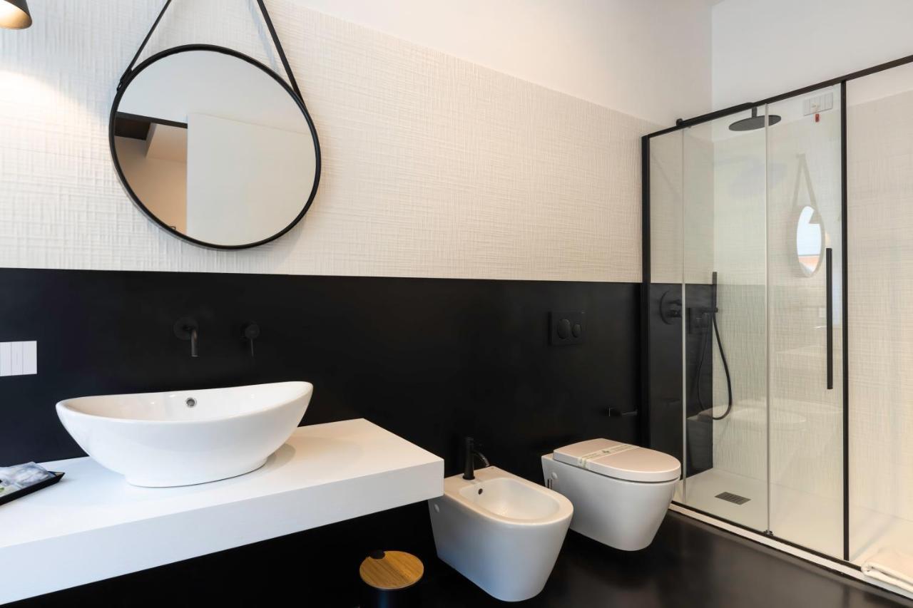 Metropolitan Rooms Cagliari Luaran gambar